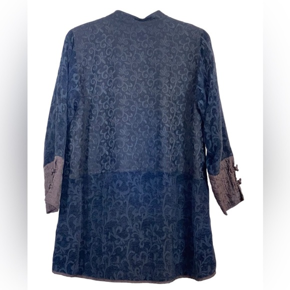 Chinese Exotic Tang silk & wool traditional jacquard over coat. Size S/M GUC - Picture 2 of 10